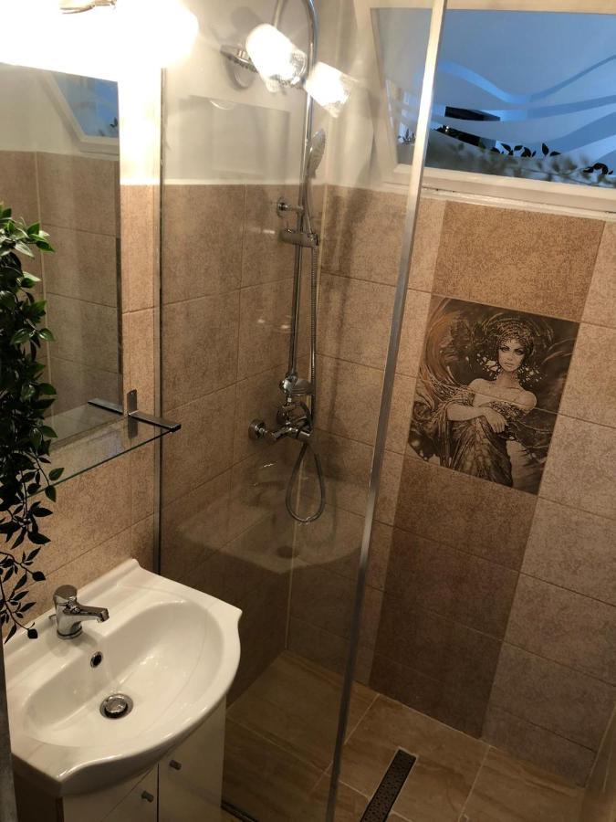 בוקרשט Studio Central Doamnei מראה חיצוני תמונה