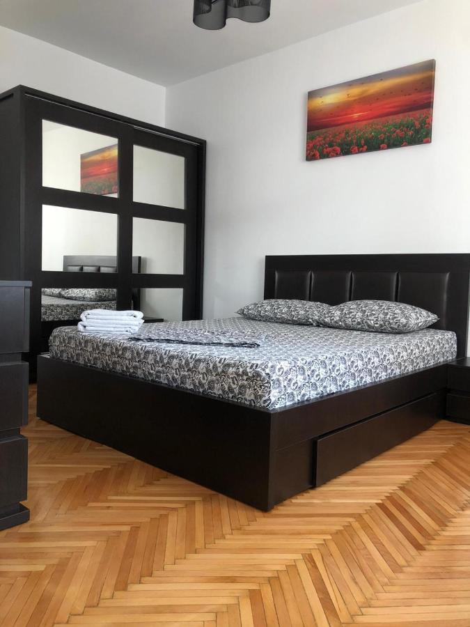 בוקרשט Studio Central Doamnei מראה חיצוני תמונה
